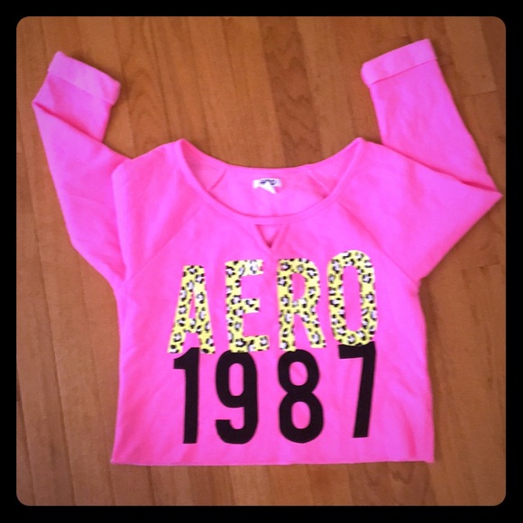 NEW Aero Neon Animal Print Graphic Crop Sweatshirt - Picture 1 of 7